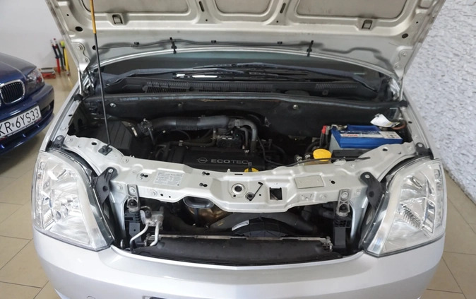 Opel Meriva cena 9900 przebieg: 112000, rok produkcji 2004 z Kluczbork małe 596